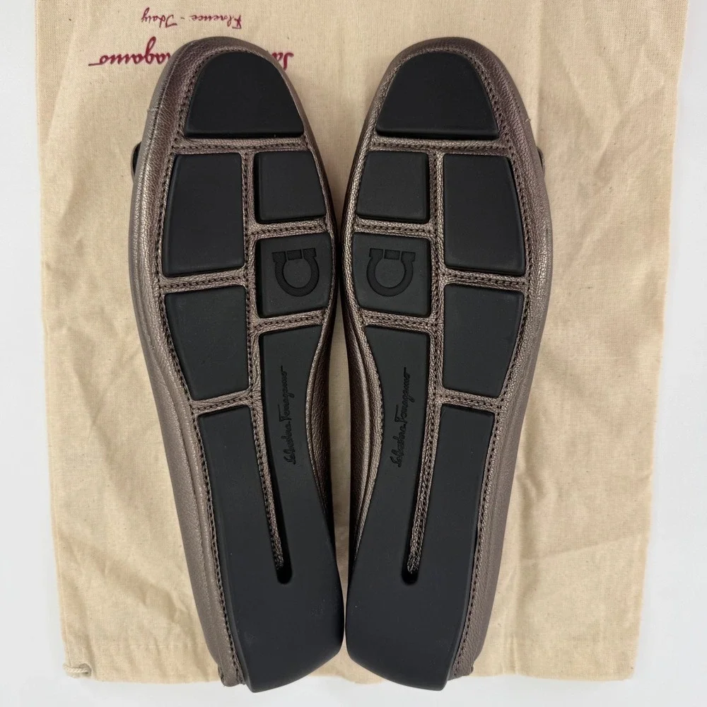 Salvatore Ferragamo Calandria‎ Metallic Kid Leather Gancini Flats Mercurio 8.5 B